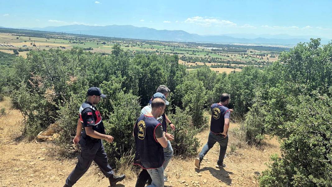 Netflix'e belgesel olur: 'Dağdaki Çadır Adam' yakalandı! Jandarma, firariye 'Merhaba' dedi, dağdaki tatil bitti 1